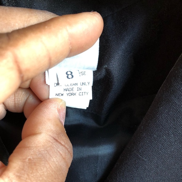 Anni Kuan suit. Top only - Picture 4 of 5